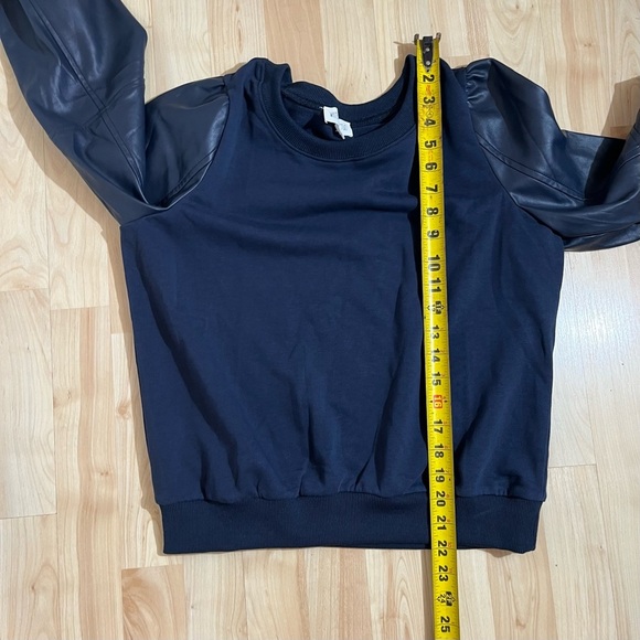 Whiteroom+Cactus Women’s Faux Leather Long Sleeve Contrast Sweatshirt Navy Small - Picture 2 of 4